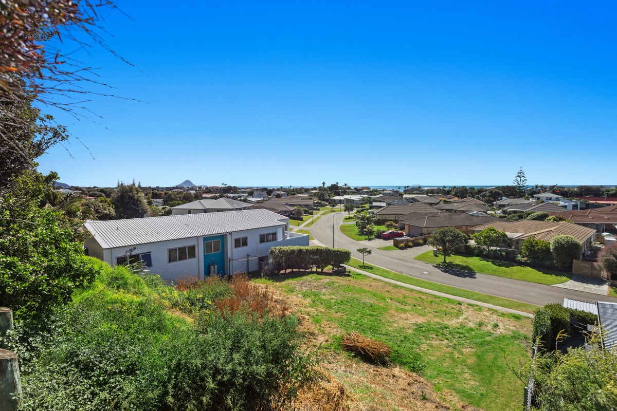 49 Waterways Drive, Ohope, Ohope - Carousel 2