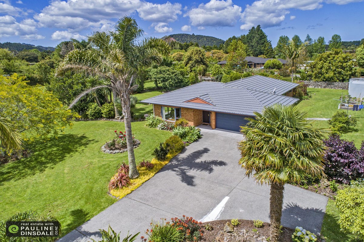17 Amalin Drive, Te Kamo, Whangarei - Carousel 1
