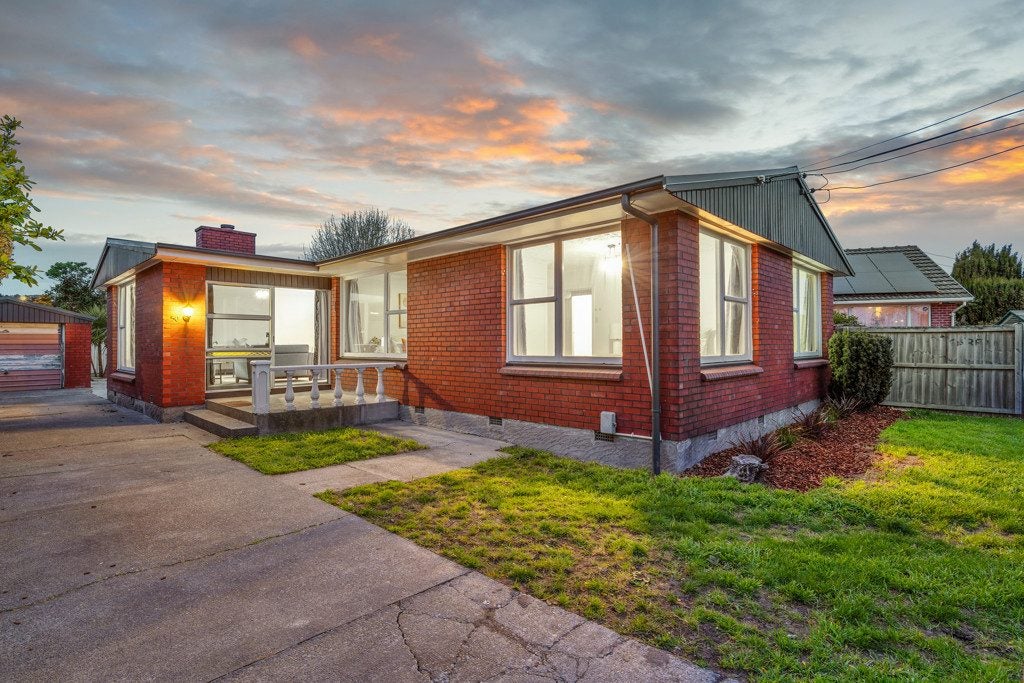 50 Gould Crescent, Woolston, Christchurch - Carousel 1