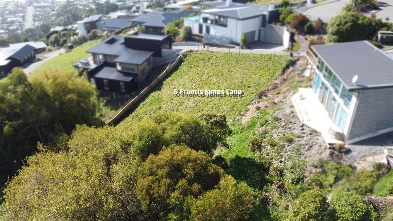 6 Francis James Lane, Redcliffs, Christchurch - Carousel 2
