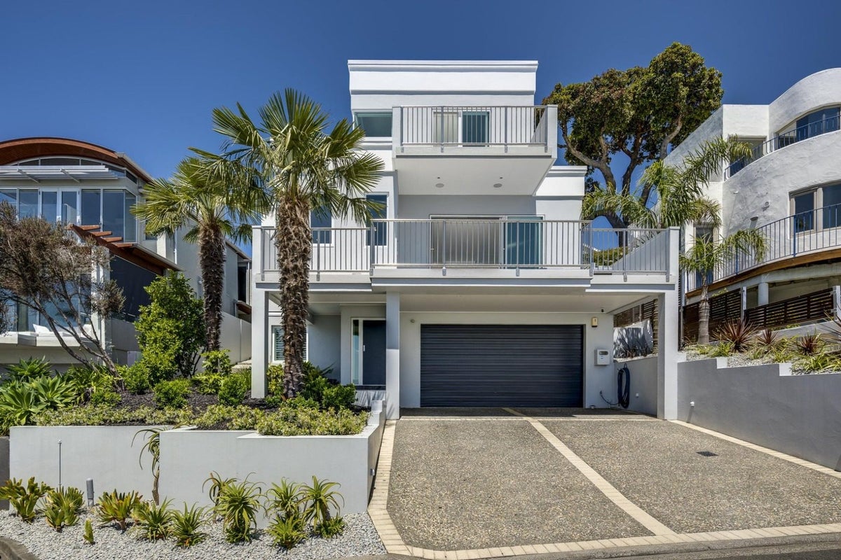 142B Thompson Road, Bluff Hill, Napier - Carousel 1
