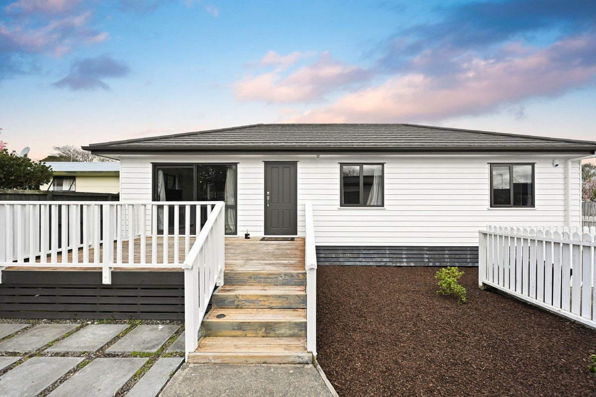 25B Breckons Avenue, Nawton, Hamilton - Carousel 2