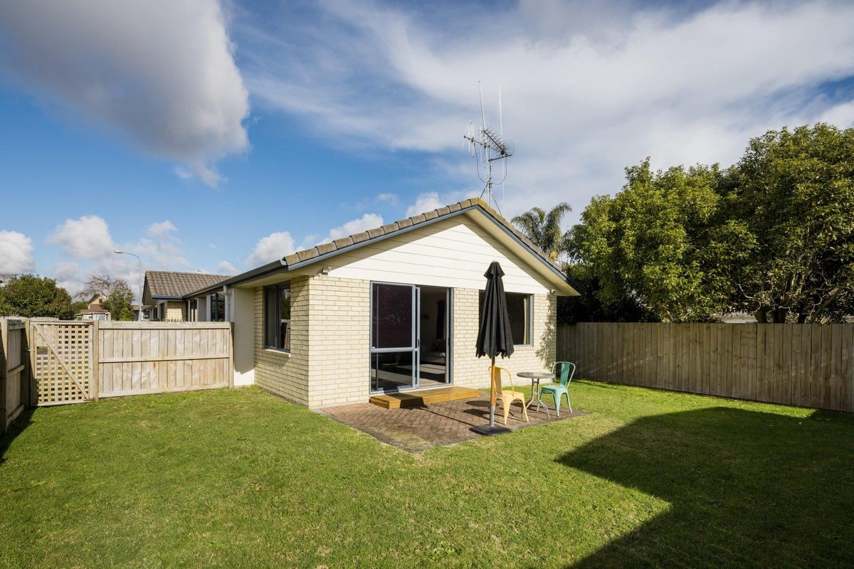 11 Tranmere Road, Fairfield, Hamilton - Carousel 2