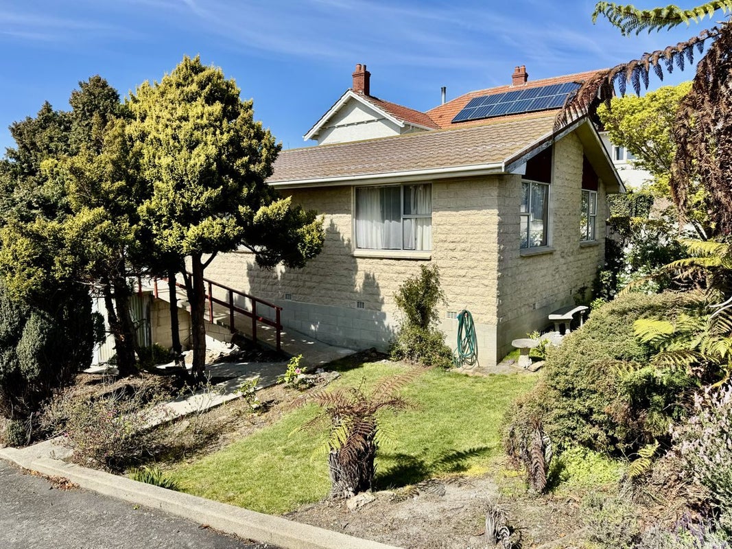 47 Wharfe Street, South Hill, Oamaru - Carousel 1