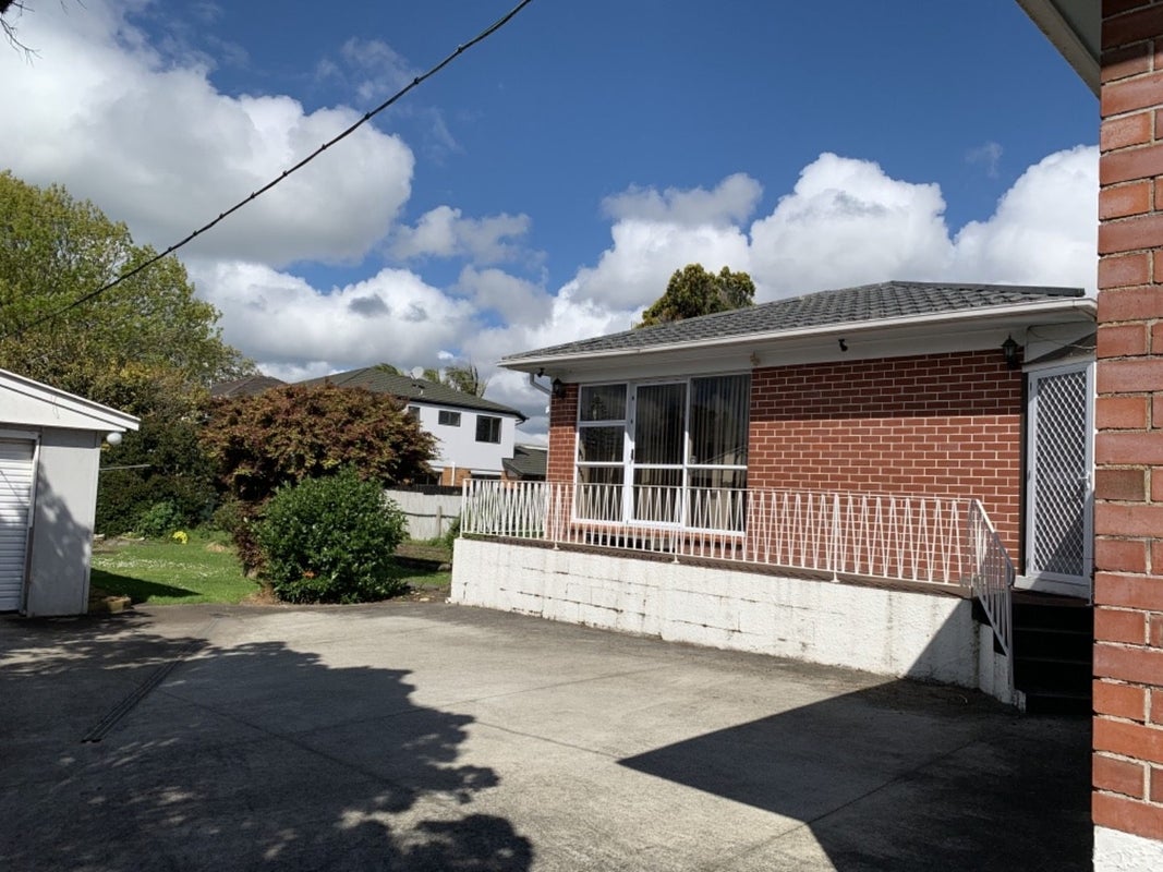 3 Navarre Road, Glendowie, Auckland - Carousel 2