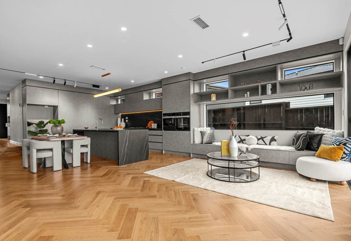 5 Pakirikiri Street, Long Bay, Auckland - Carousel 2