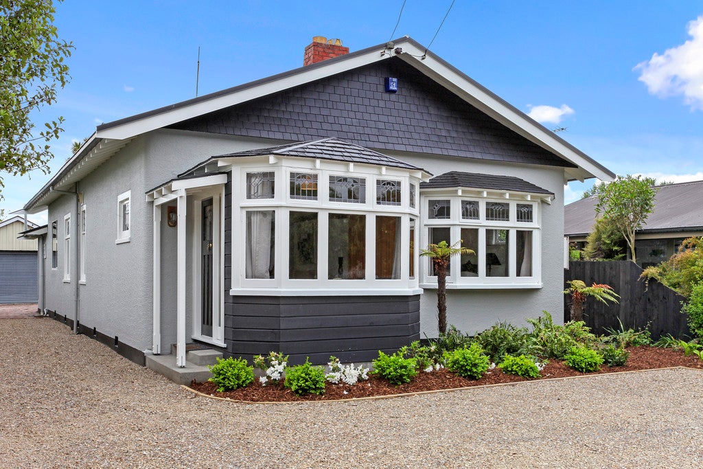 229 Centaurus Road, Saint Martins, Christchurch - Carousel 2