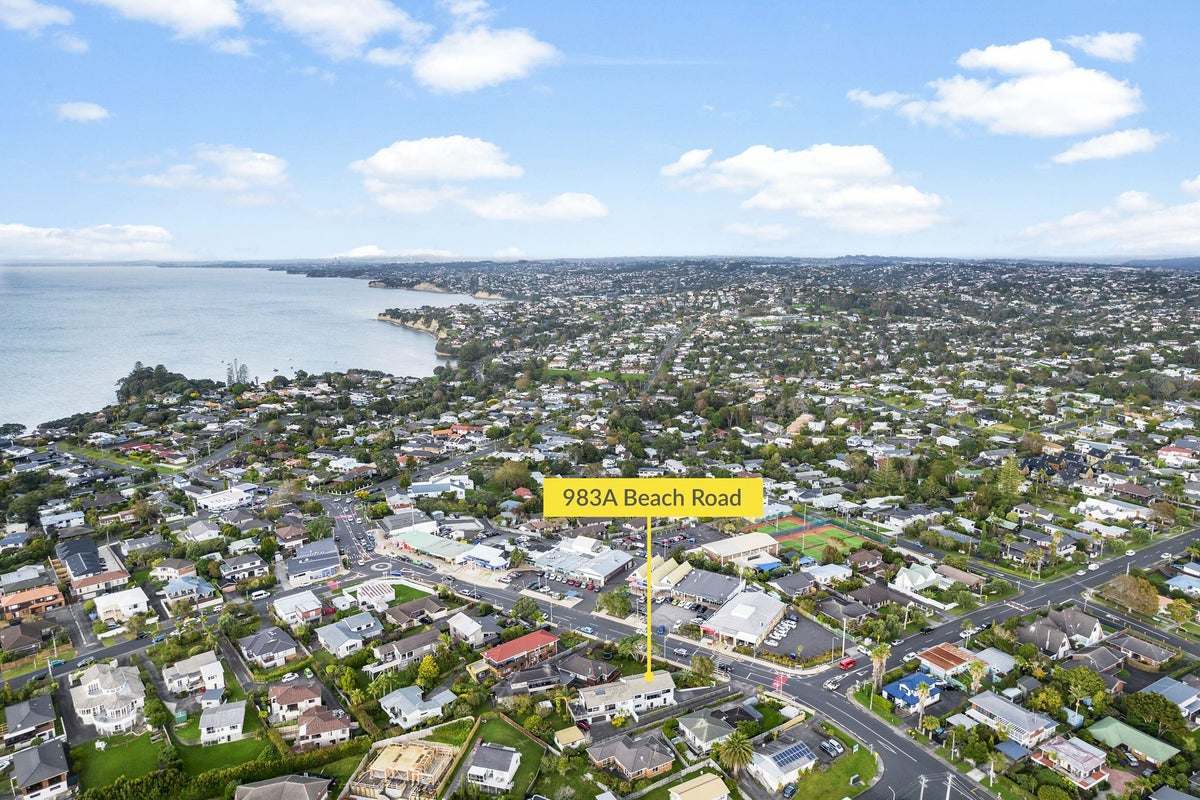 1/983 Beach Road, Torbay, Auckland - Carousel 21