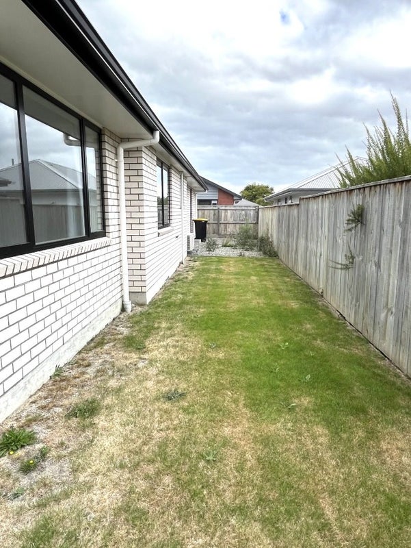 2 Tarata Grove, Lansdowne, Masterton - Carousel 10
