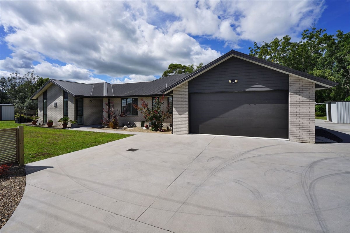 629 Peacockes Road, Rukuhia, Hamilton - Carousel 1