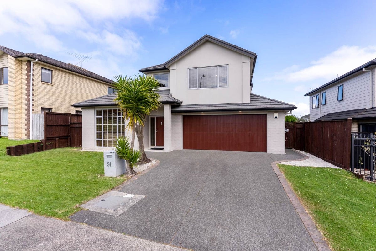91 Baverstock Road, Flat Bush, Manukau City, Auckland - Carousel 1