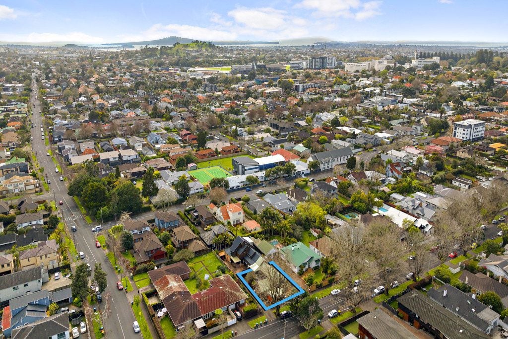 1/37 Empire Road, Epsom, Auckland - Carousel 24