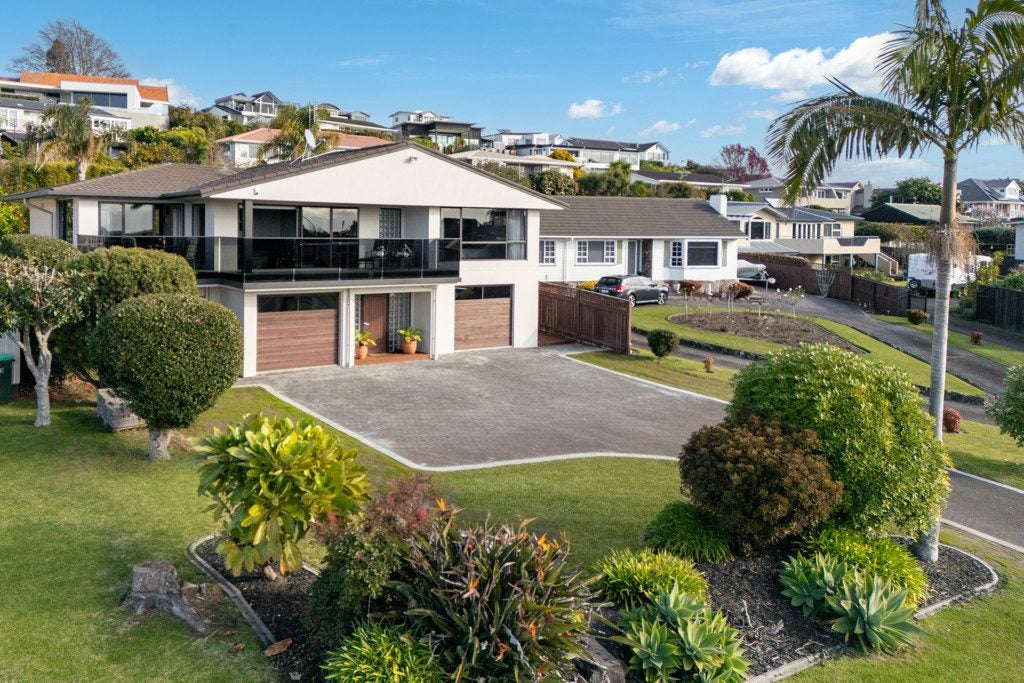 43 Freyberg Street, Otumoetai, Tauranga - Carousel 2