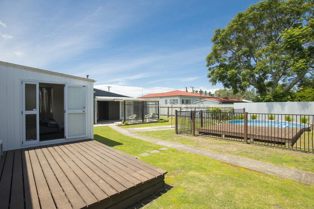 25 Haldane Street, Elgin, Gisborne - Carousel 15