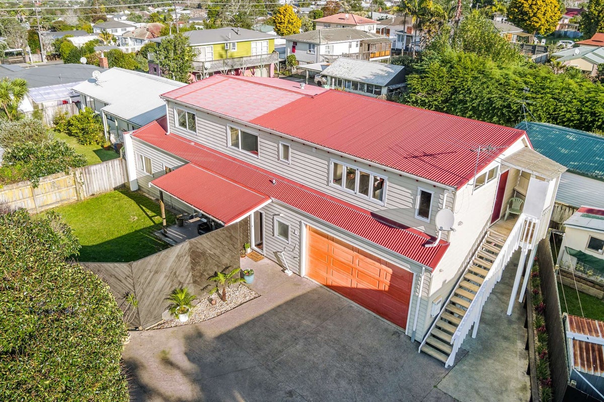 46A Farquhar Road, Glendene, Auckland - Carousel 2
