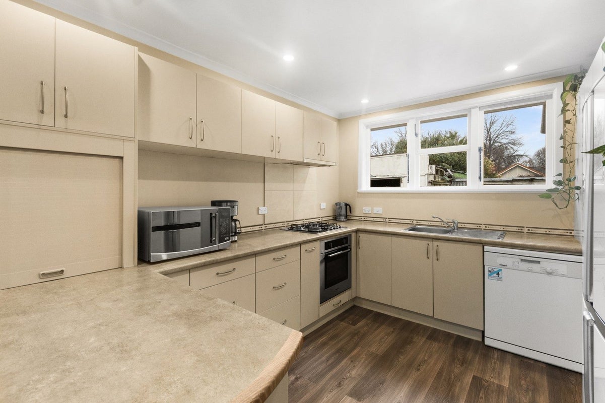 811 Anson Street, Mayfair, Hastings - Carousel 2