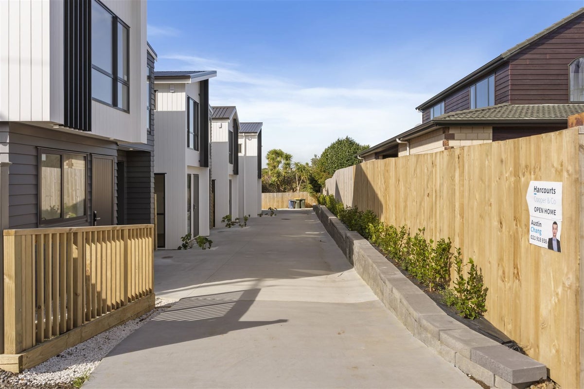 6B Eversleigh Road, Belmont, Auckland - Carousel 27