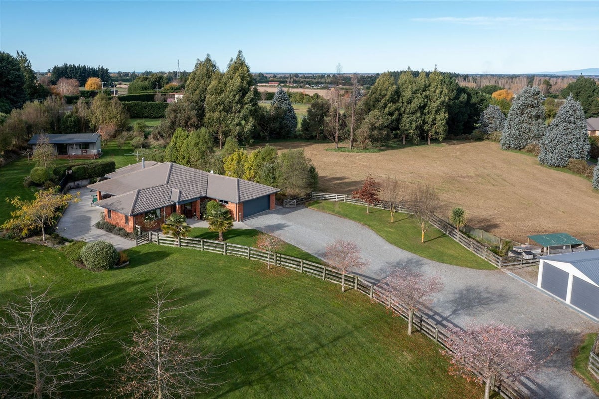 1 Leith Drive, Loburn, Rangiora - Carousel 25