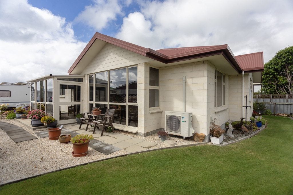 441A Thames Highway, Oamaru North, Oamaru - Carousel 1