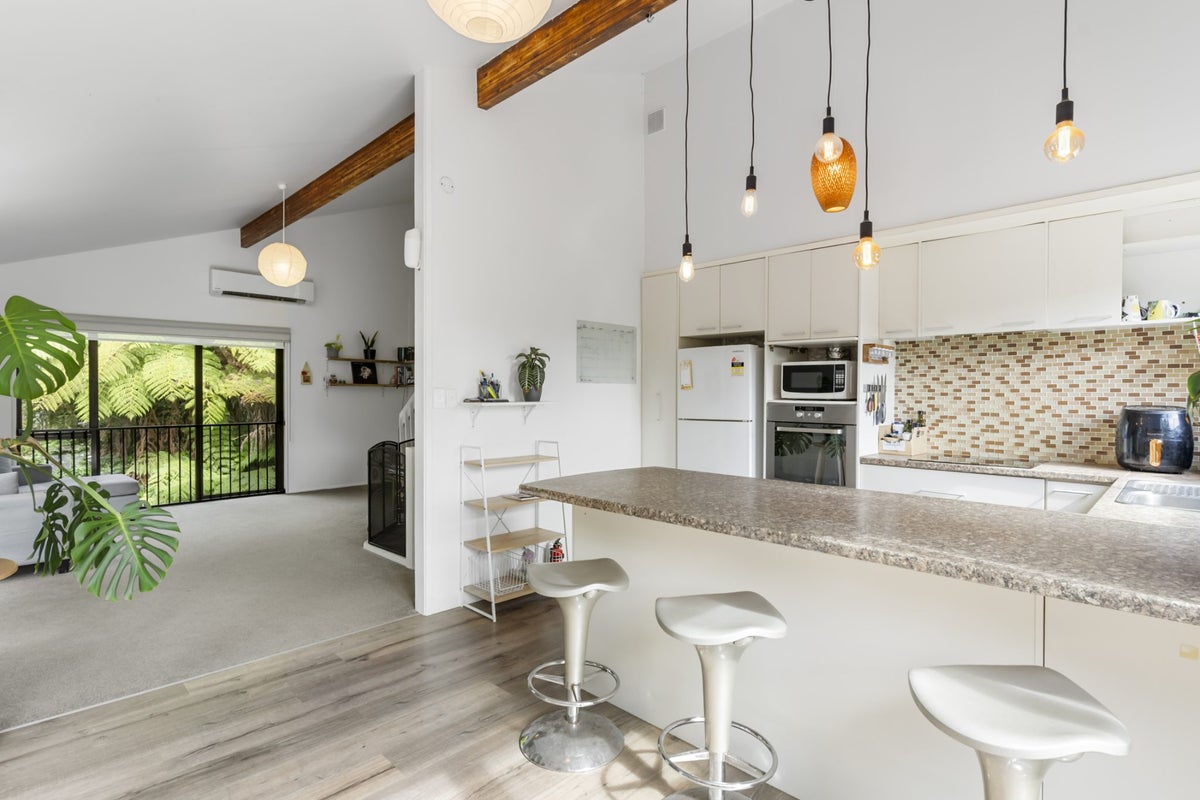 40 Fordham Street, Beach Haven, Auckland - Carousel 2