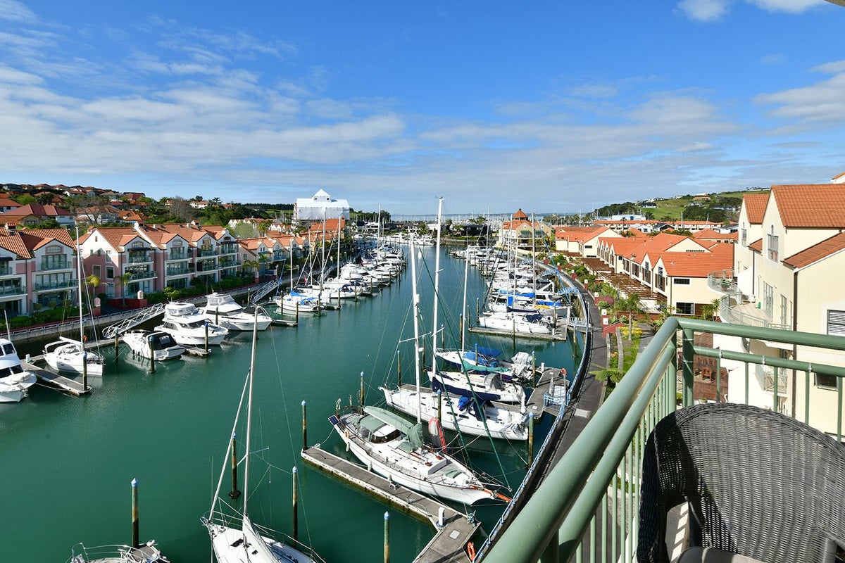 65 Waterside Crescent, Gulf Harbour, Whangaparaoa - Carousel 1