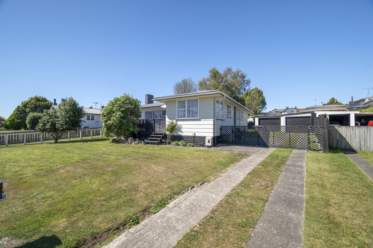 51 Arawa Crescent, Tokoroa, Tokoroa - Carousel 1