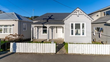 113 Harbour Terrace, North Dunedin, Dunedin - Carousel 1