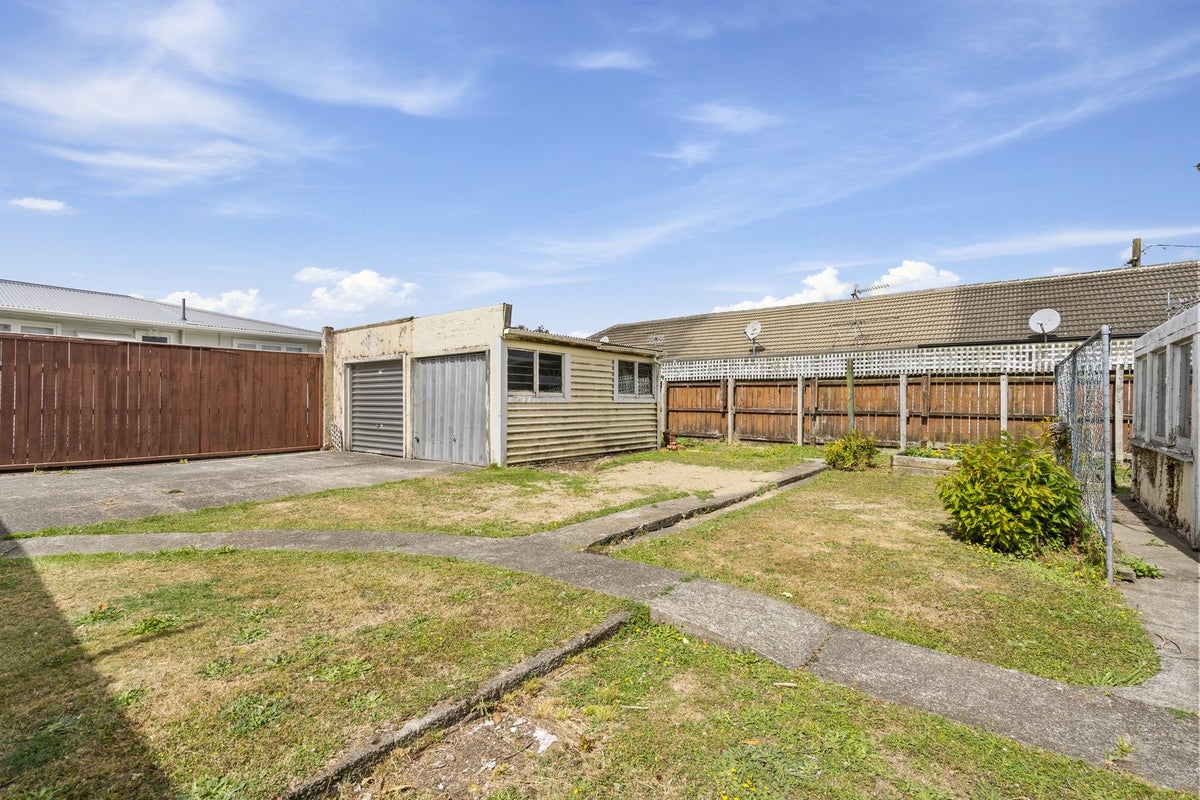 650 Fergusson Drive, Trentham, Upper Hutt - Carousel 2
