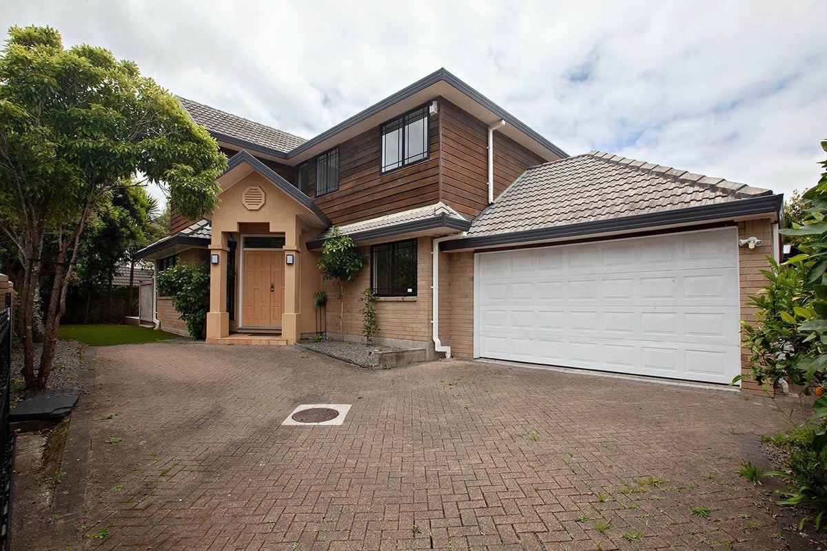 182 Gillies Avenue, Epsom, Auckland - Carousel 1