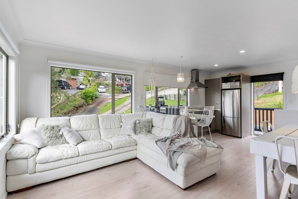 118 Stredwick Drive, Torbay, Auckland - Carousel 2