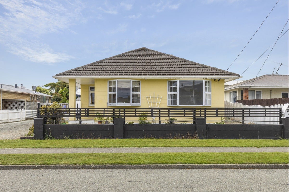 1/3 TAINUI Street, Stoke, NELSON - Carousel 2