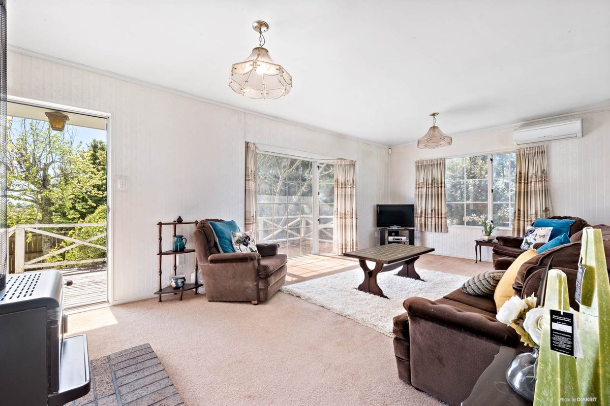 2 Mack Place, Red Hill, Papakura - Carousel 2