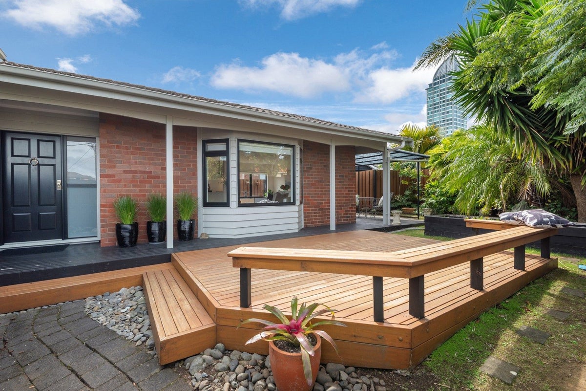 5/27 Byron Avenue, Takapuna, Auckland - Carousel 1