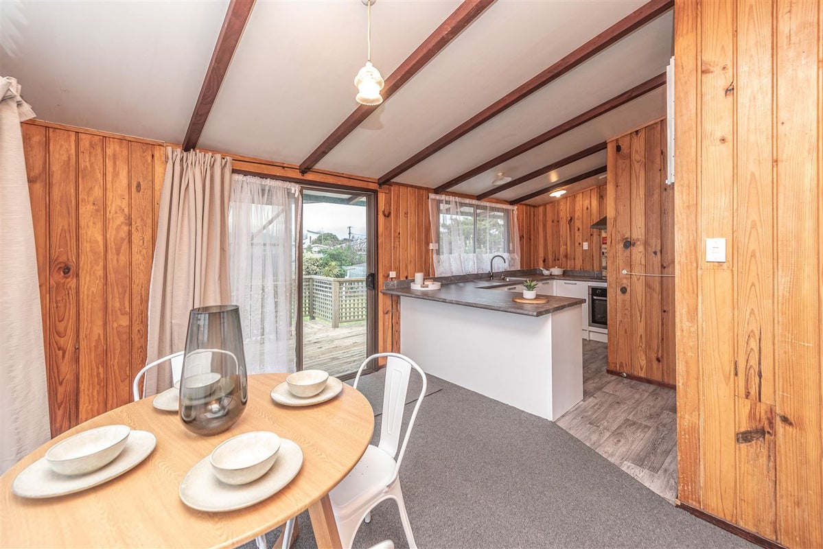 24 Karyn Street, Castlecliff, Whanganui - Carousel 2