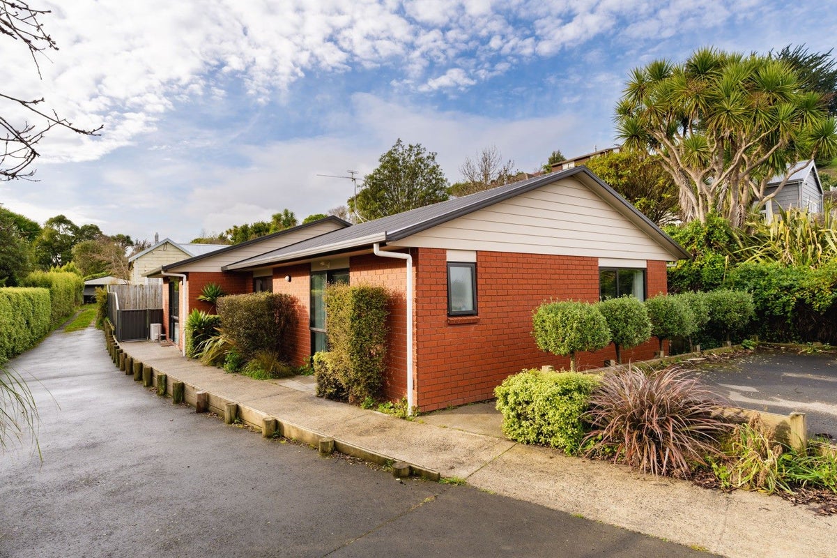 26A Shetland Street, Wakari, Dunedin - Carousel 1