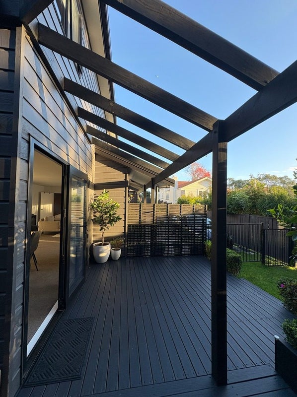 2/22 Bay Road, St Heliers, Auckland - Carousel 1
