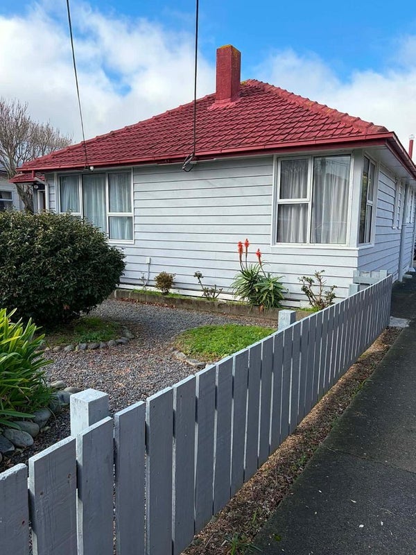 1/36 Colson Street, Avalon, Lower Hutt - Carousel 2