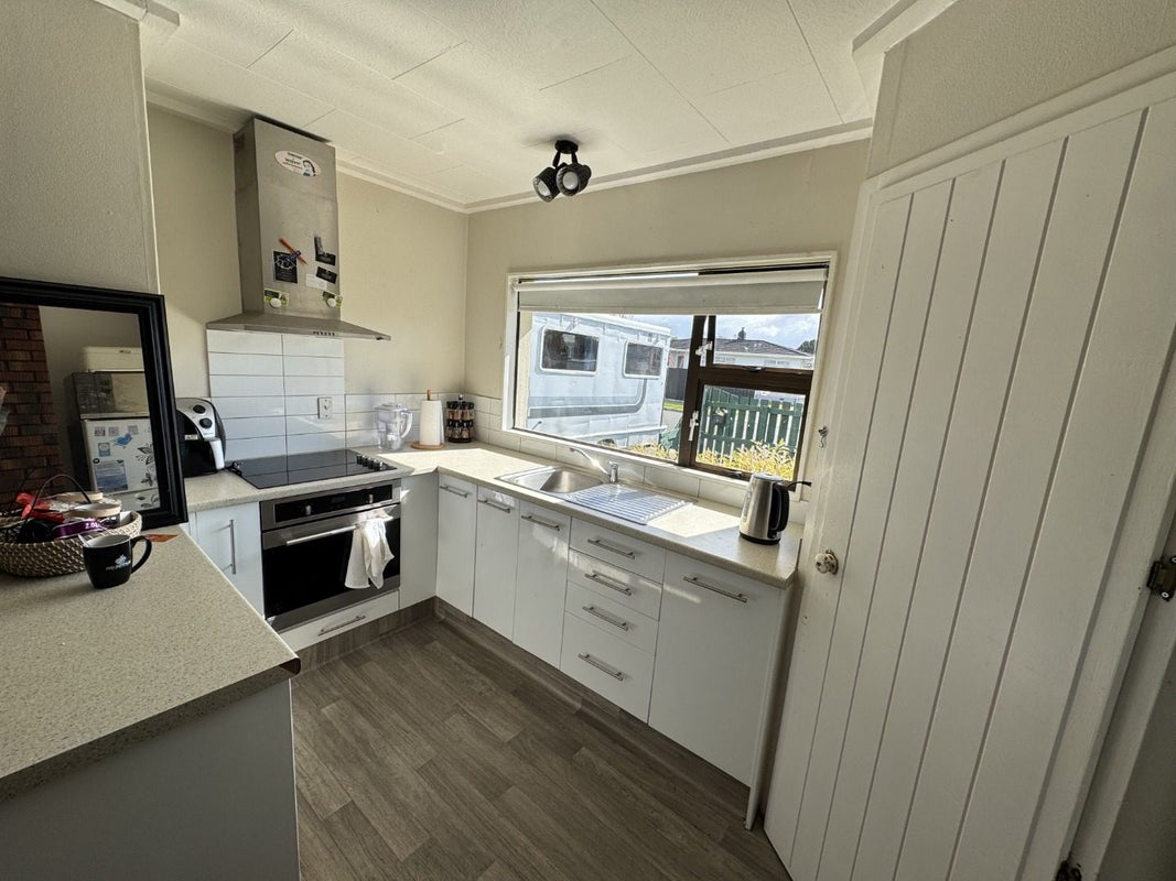 2B Sidey Place, Marewa, Napier - Carousel 2