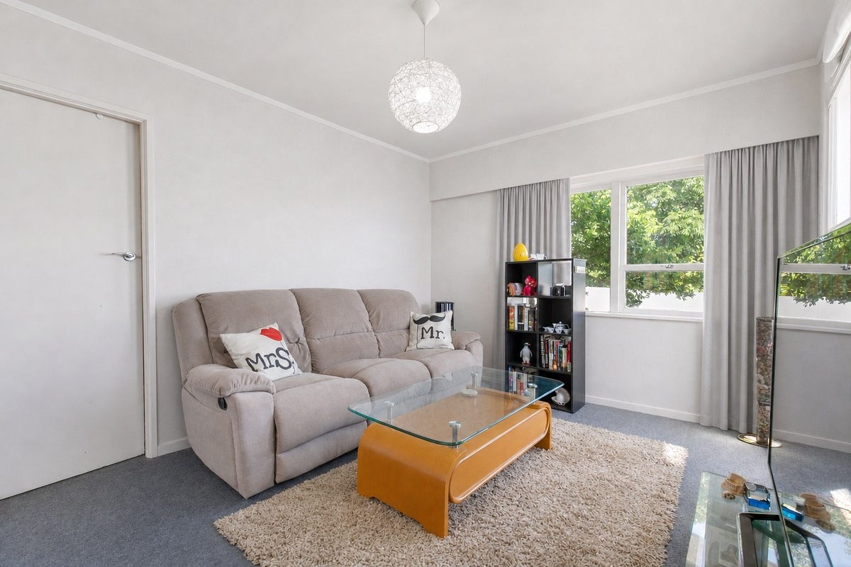 5/49 Western Springs Road, Western Springs, Auckland - Carousel 9