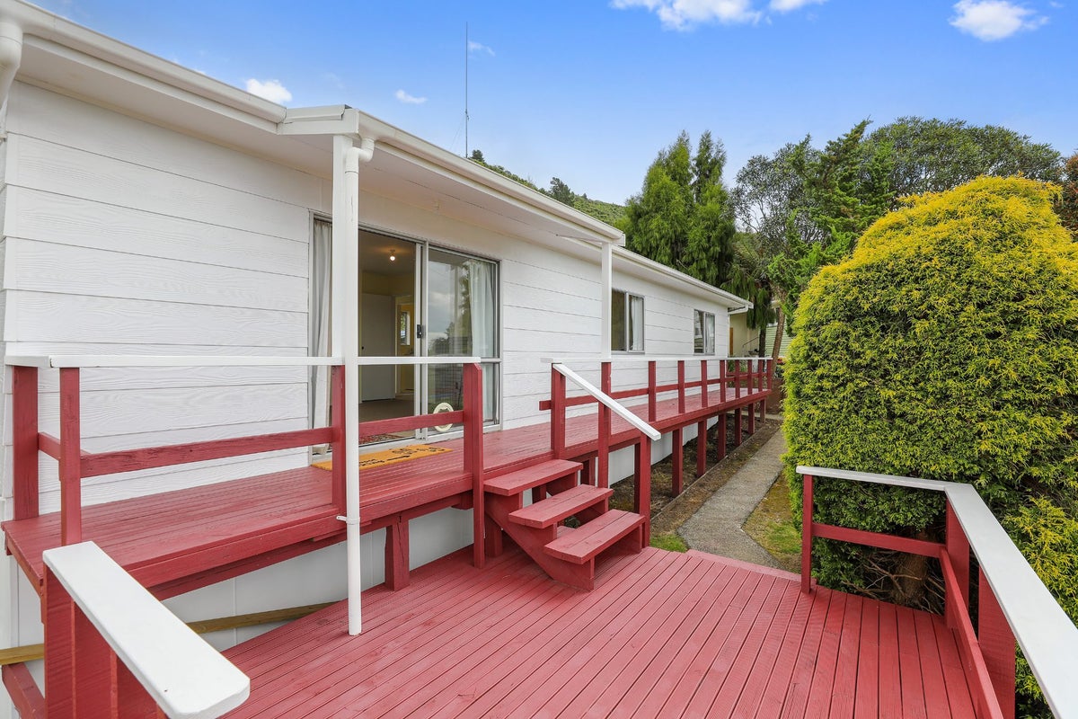 16B Robin Street, Selwyn Heights, Rotorua - Carousel 2