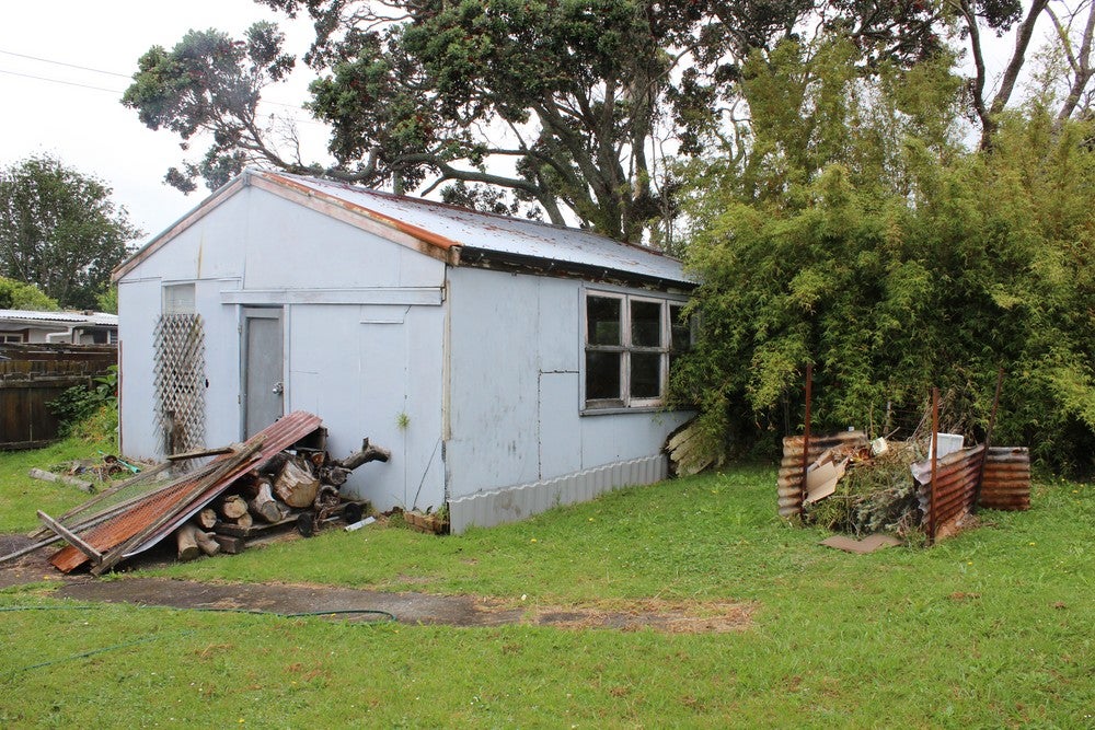 5 Archlynn Road, Kelston, Auckland - Carousel 9