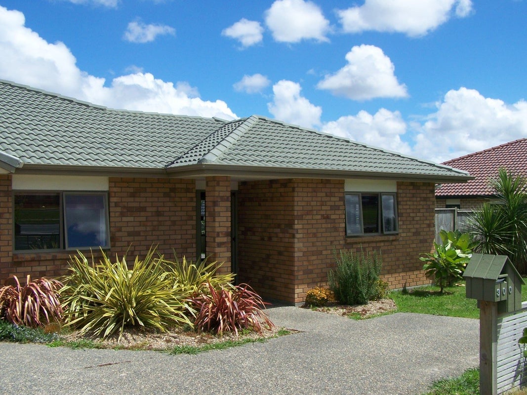 300 Murphys Road, Flat Bush, Auckland - Carousel 1