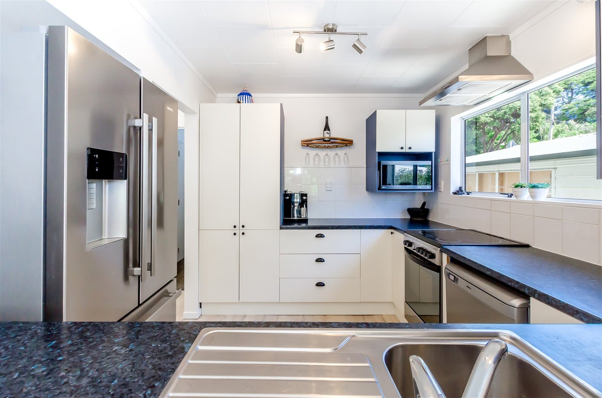 63 Matai Road, Raumati South, Paraparaumu - Carousel 2