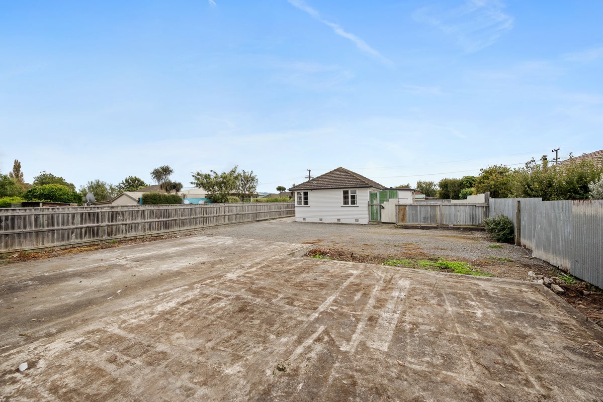 38 Girling Avenue, Mayfield, Blenheim - Carousel 24