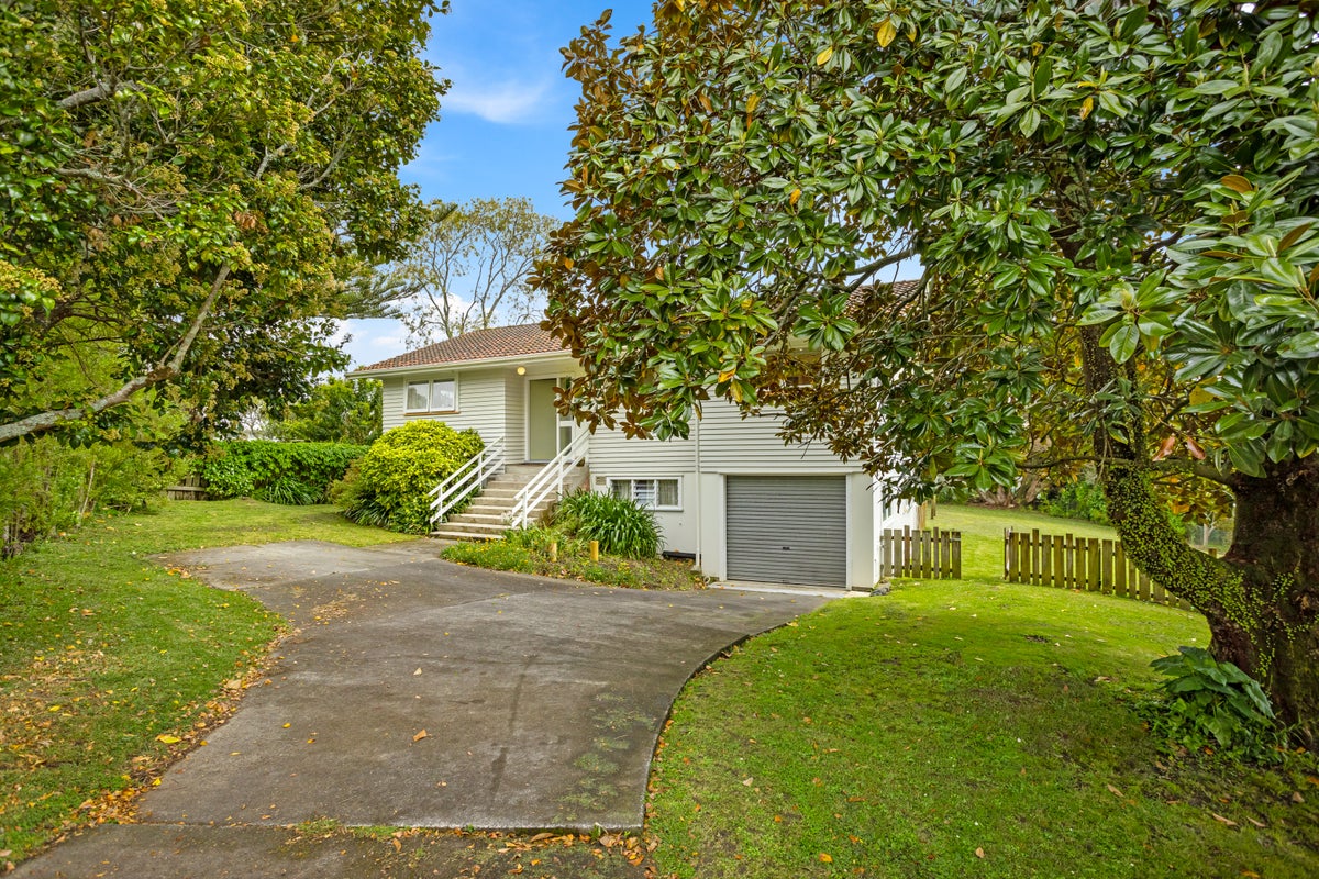 14 Morpeth Place, Blockhouse Bay, Auckland - Carousel 1