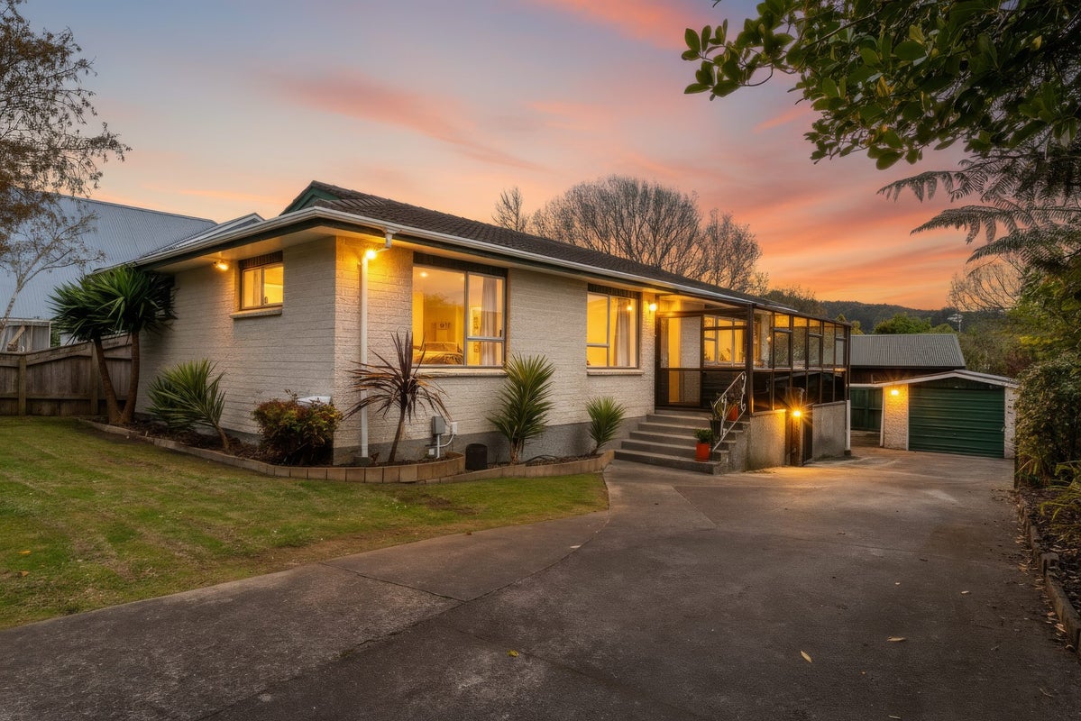 78 Kairimu Street, Stokes Valley, Lower Hutt - Carousel 1