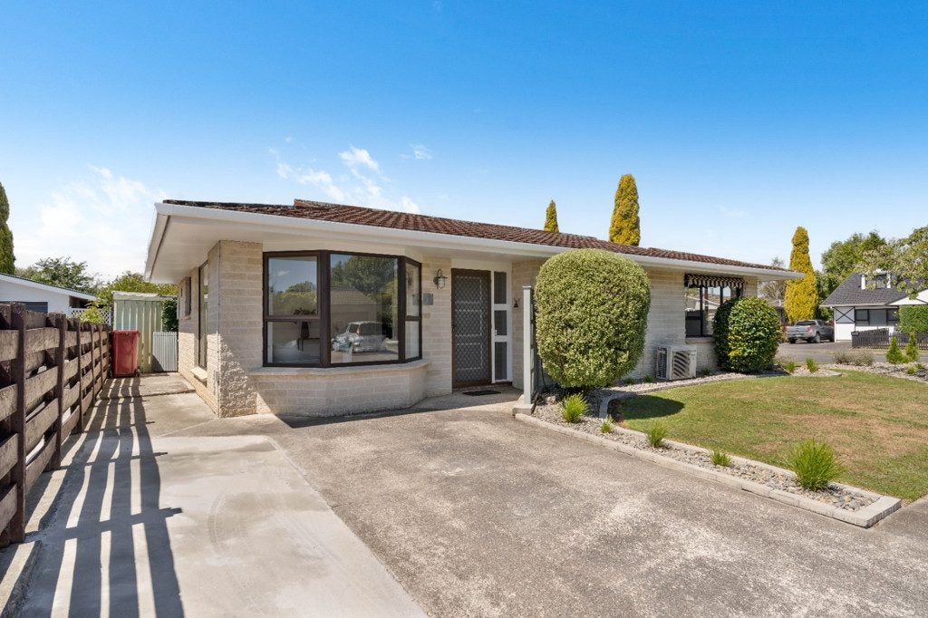 1 Cobham Place, Solway, Masterton - Carousel 1