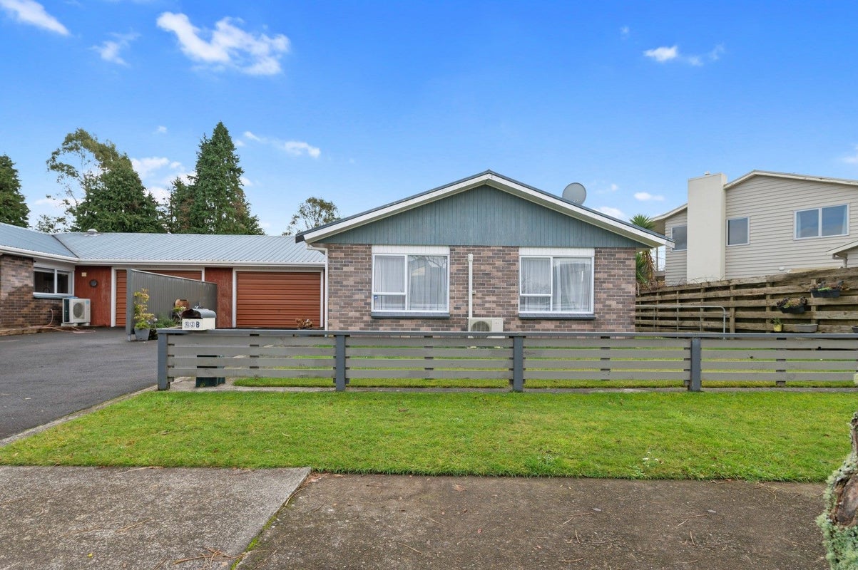 29B Aquarius Drive, Kawaha Point, Rotorua - Carousel 1
