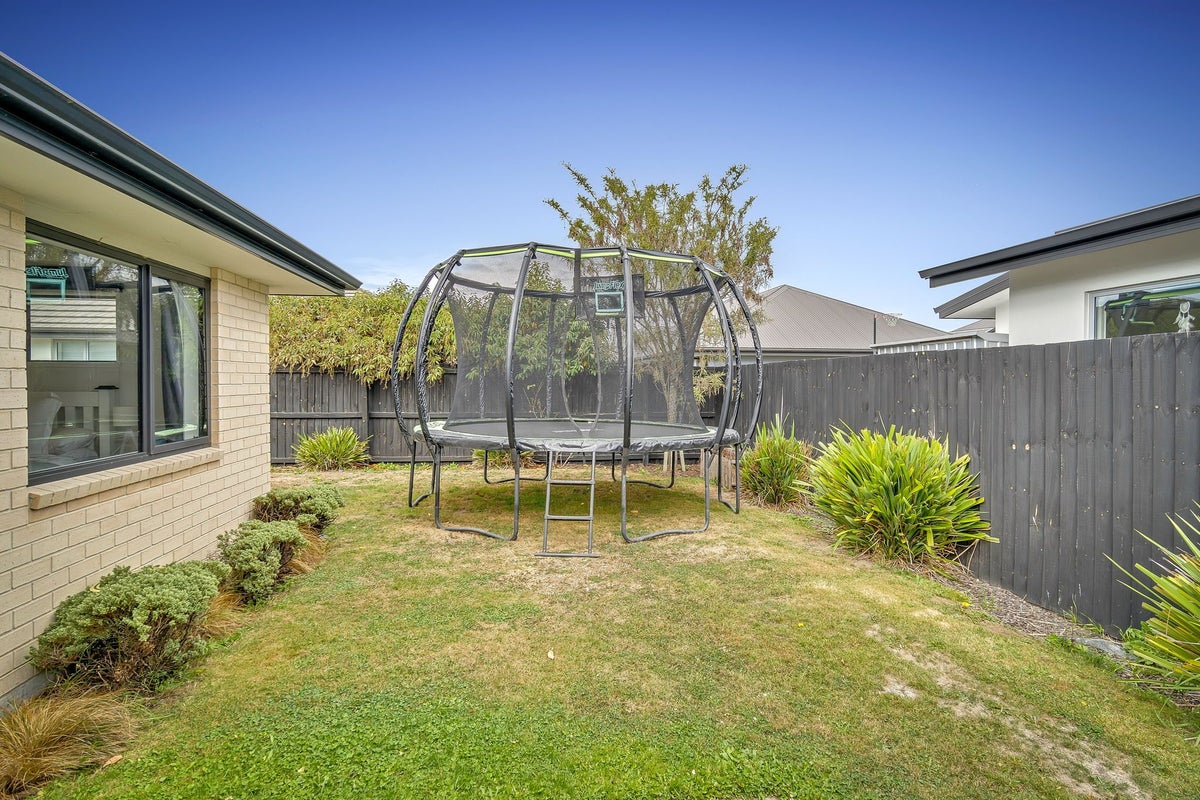 3 Hineaari Street, Marshland, Christchurch - Carousel 15
