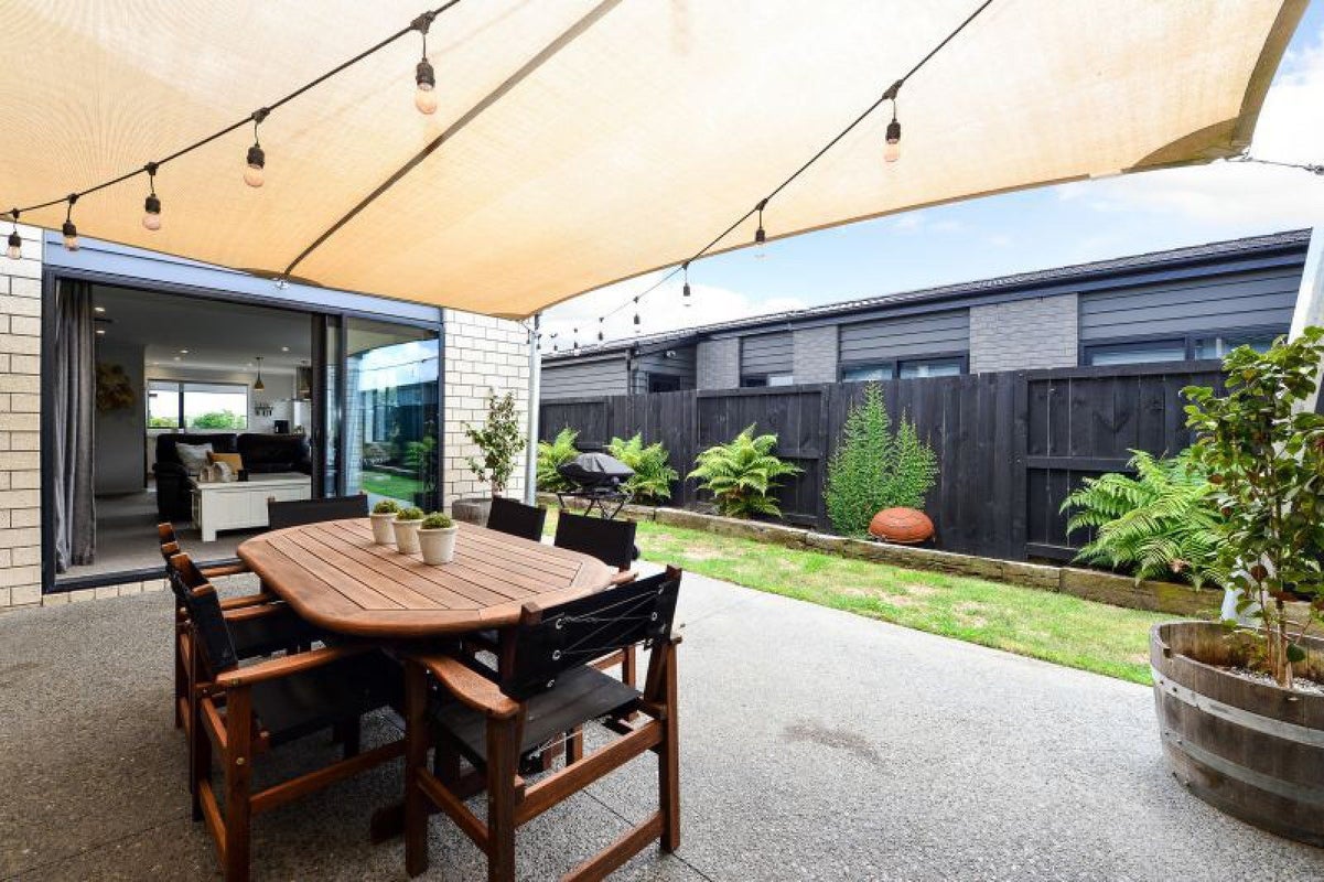 9 Lulu Avenue, Chartwell, Hamilton - Carousel 1